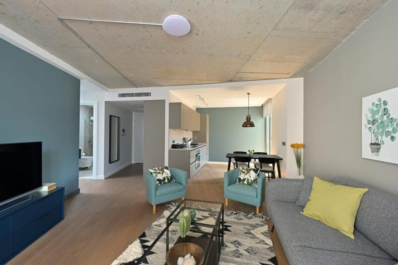 Modern Bright Newly Designed 2bed2bath Home! #216 Appartement *